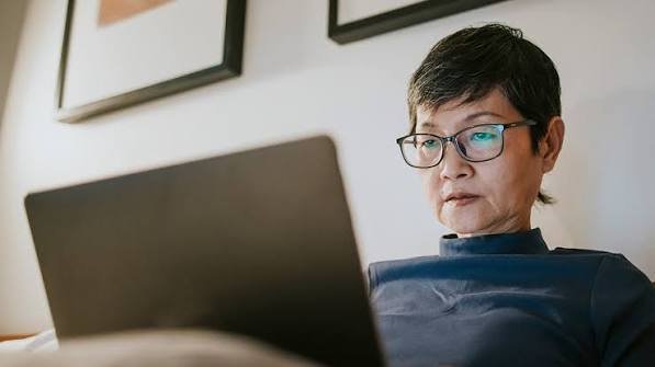How to Read Health Information Online More Carefully